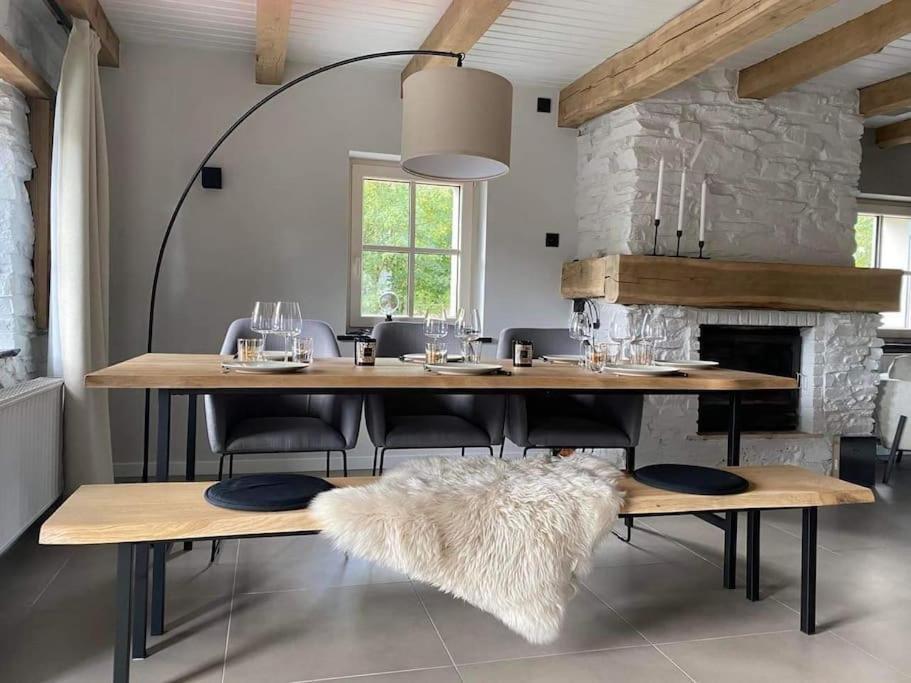 Charmante Maison De Vacances Vaux-sur-Sure Exteriör bild