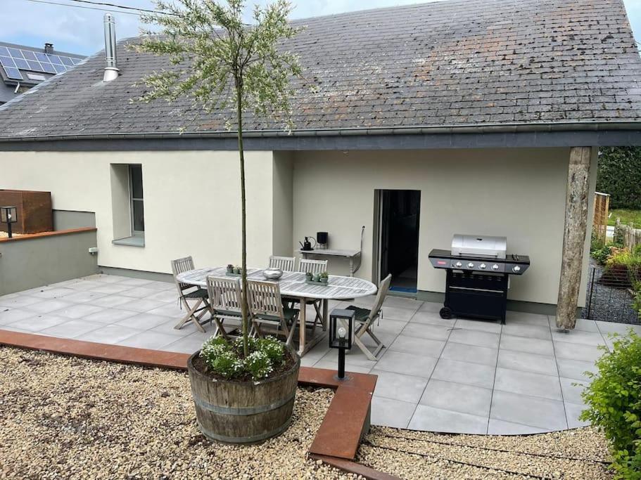 Charmante Maison De Vacances Vaux-sur-Sure Exteriör bild